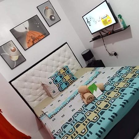 N&J Lopez Lodging House باساي المظهر الخارجي الصورة