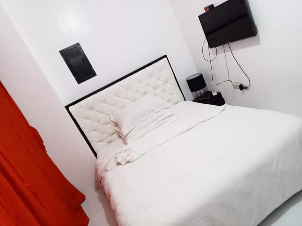 N&J Lopez Lodging House باساي المظهر الخارجي الصورة