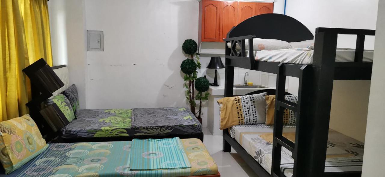 N&J Lopez Lodging House باساي المظهر الخارجي الصورة